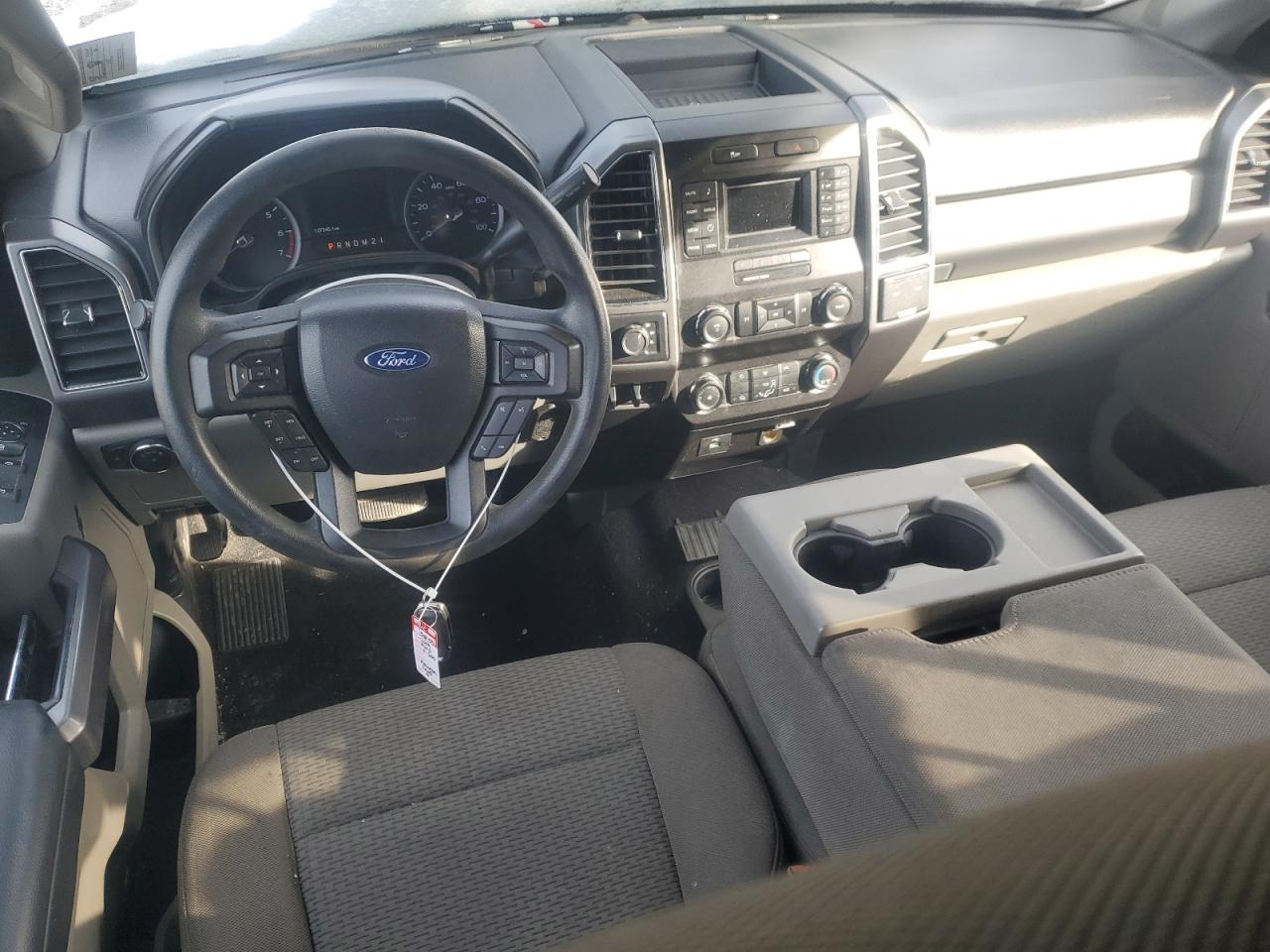 2019 Ford F250 VIN 1FT7W2B63KEF15591 Copart auction photo, front end / minor dent/scratches damage thumbnail 8
