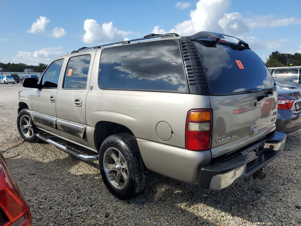 2003 GMC Yukon VIN 1GKEC16T43J144089 Copart auction photo, water/flood damage thumbnail 2