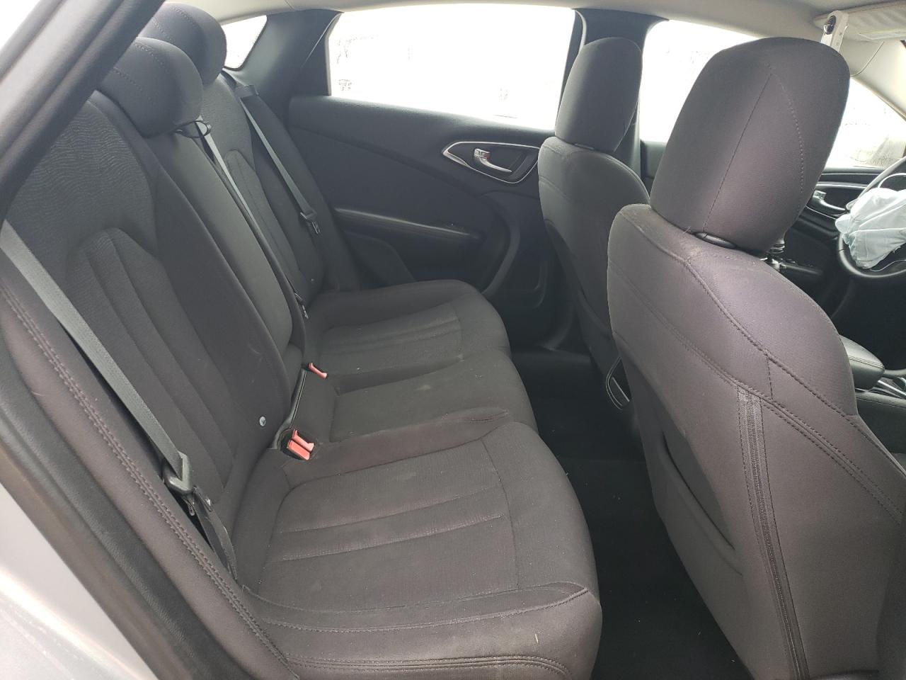2015 Chrysler 200 VIN 1C3CCCAB7FN566663 Copart auction photo, front end damage thumbnail 11