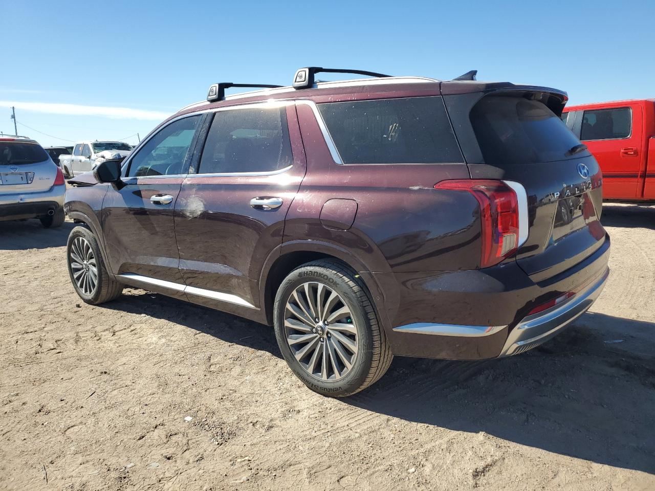 2024 Hyundai Palisade VIN KM8R74GE6RU731321 Copart auction photo, front end / minor dent/scratches damage thumbnail 2