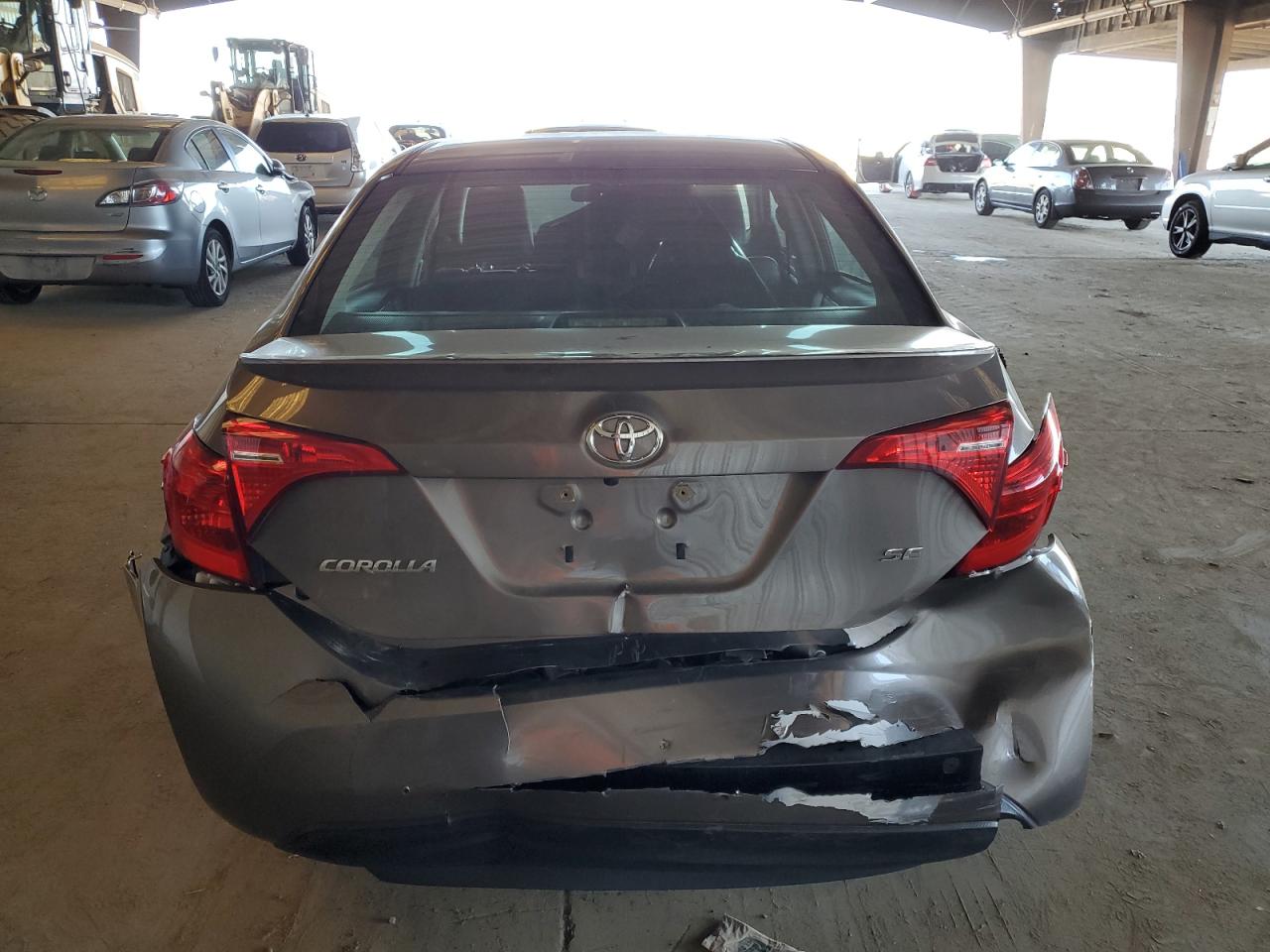 2018 Toyota Corolla VIN 2T1BURHE3JC010322 Copart auction photo, front end / rear end damage thumbnail 6