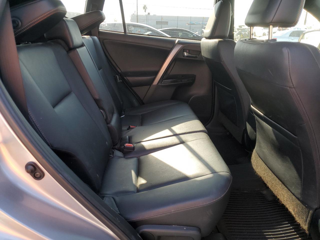 2018 Toyota RAV 4 VIN JTMNFREV5JJ184005 Copart auction photo, front end damage thumbnail 11