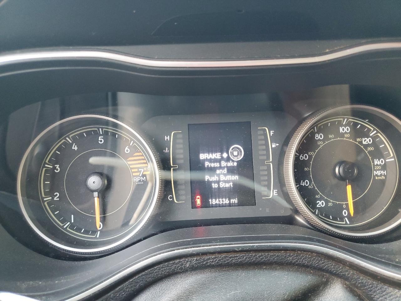 2019 Jeep Grand Cherokee VIN 1C4PJMLB0KD253802 Copart auction photo, hail damage thumbnail 9