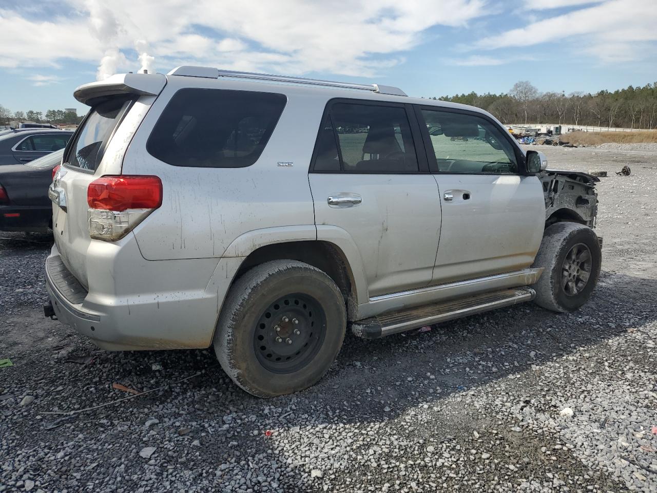 2013 Toyota 4Runner VIN JTEZU5JR4D5055710 Copart auction photo, front end damage thumbnail 3
