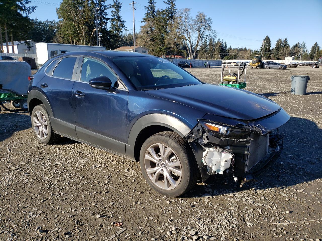 2020 Mazda CX-30 VIN 3MVDMBDL2LM131646 Copart auction photo, front end damage thumbnail 4