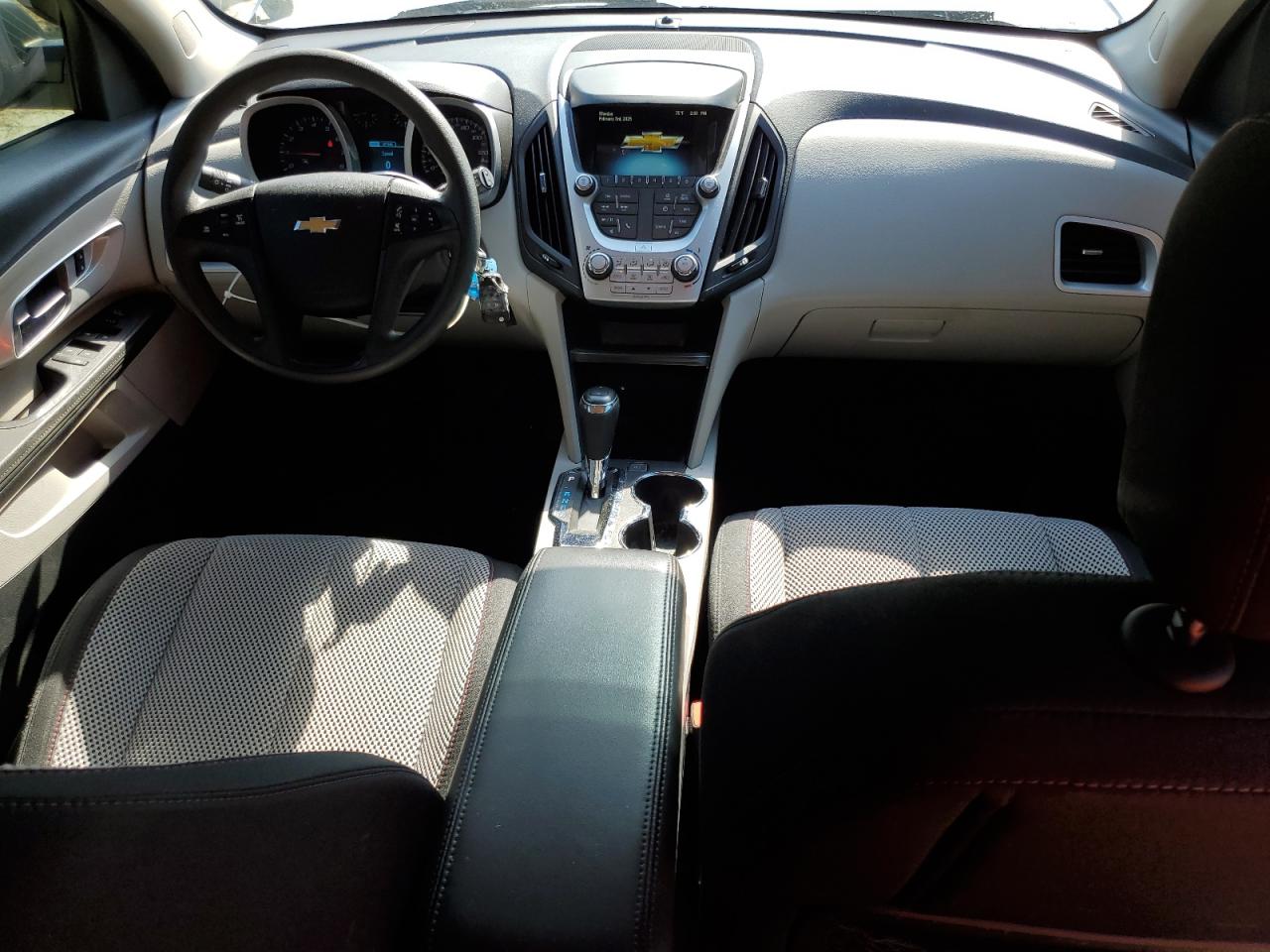 2017 Chevrolet Equinox VIN 2GNALBEK6H1555012 Copart auction photo, front end / side damage thumbnail 8