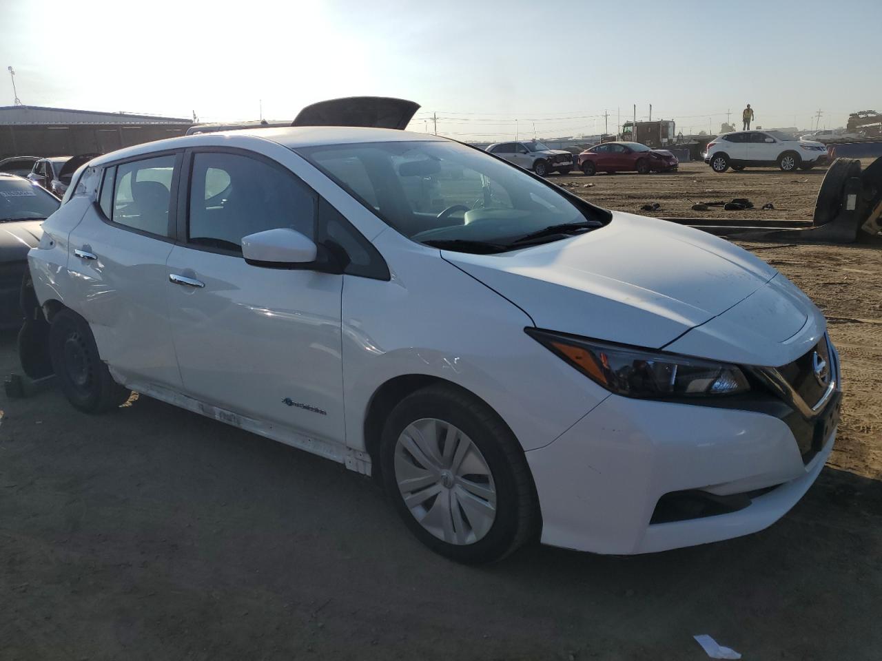 2019 Nissan Leaf VIN 1N4AZ1CPXKC305229 Copart auction photo, rear end damage thumbnail 4