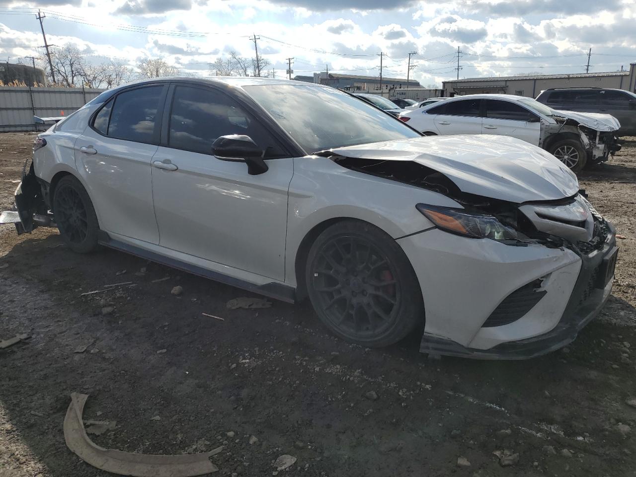 2021 Toyota Camry VIN 4T1KZ1AK0MU056017 Copart auction photo, front end / rear end damage thumbnail 4