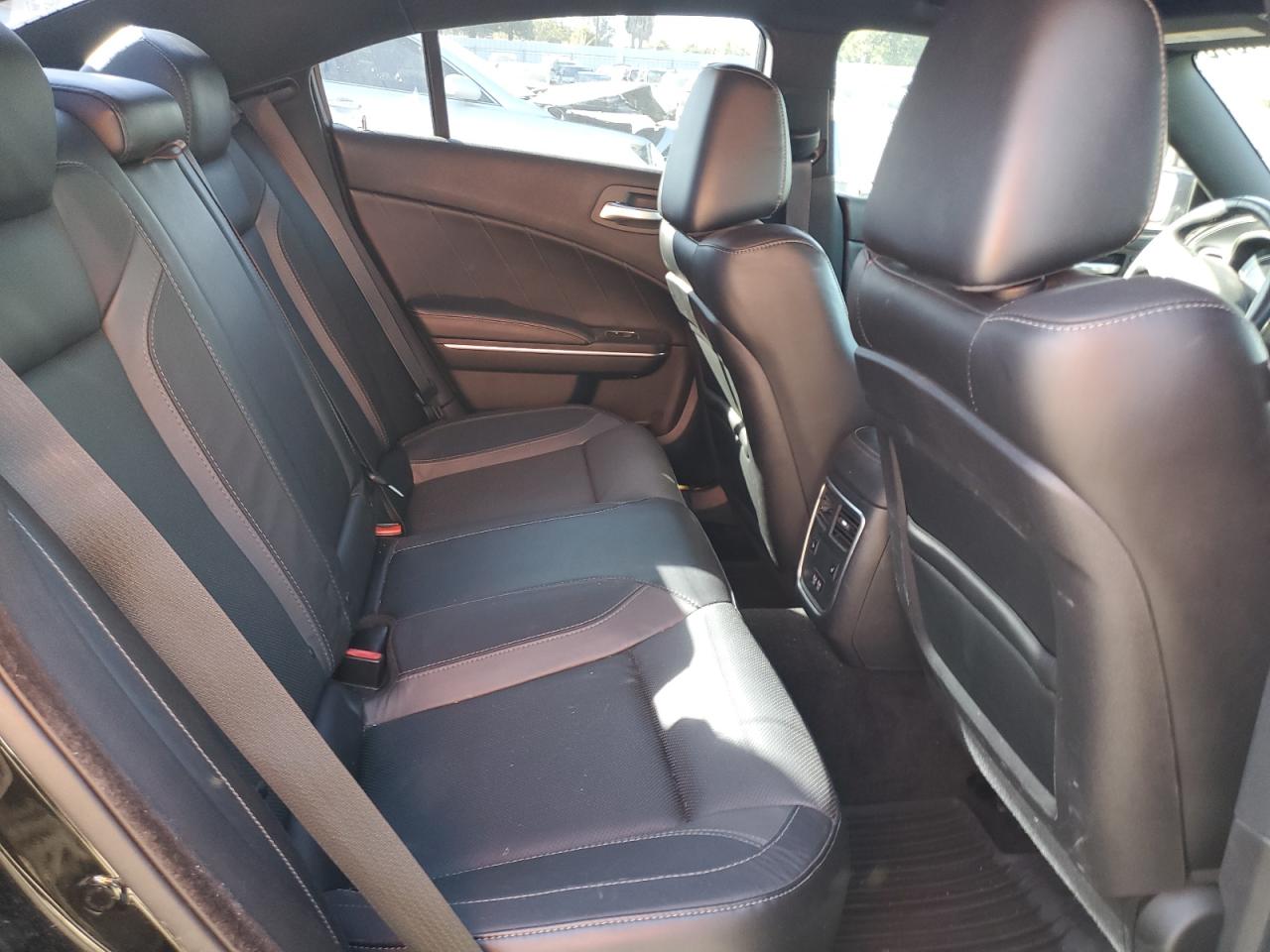 2015 Dodge Charger VIN 2C3CDXHG7FH727799 Copart auction photo, rear end / minor dent/scratches damage thumbnail 10