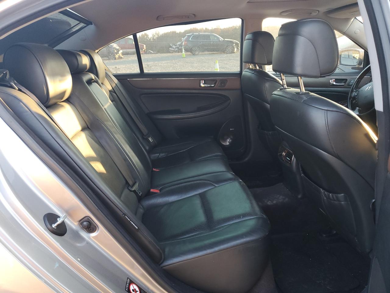2009 Hyundai Genesis VIN KMHGC46F99U038031 Copart auction photo, front end damage thumbnail 10