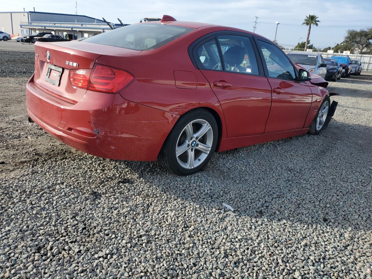 2015 BMW 3er VIN WBA3B5G58FNS18735 Copart auction photo, front end damage thumbnail 3