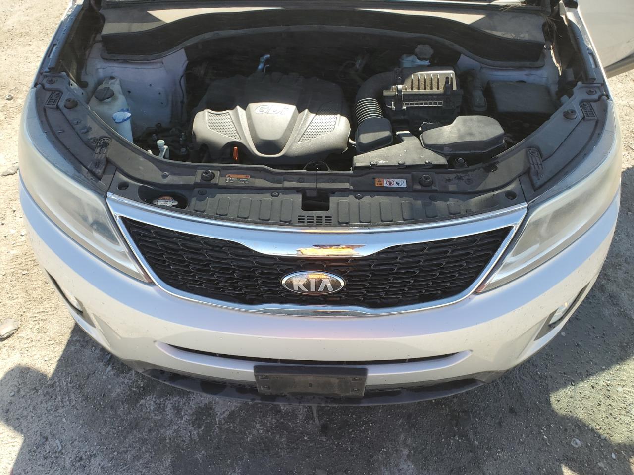 2014 KIA Sorento VIN 5XYKT4A62EG482725 Copart auction photo, all over damage thumbnail 12