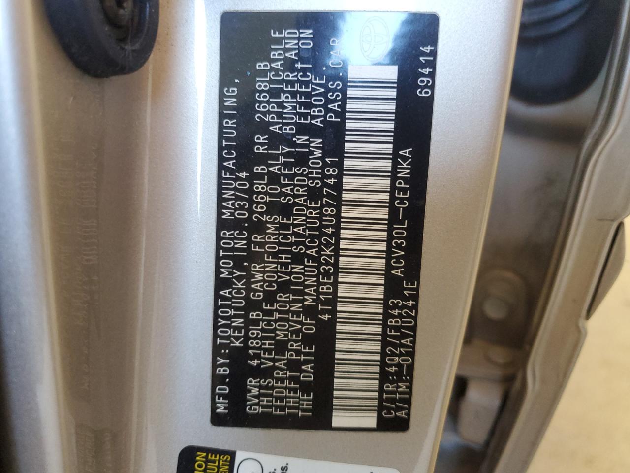 2004 Toyota Camry VIN 4T1BE32K24U877481 Copart auction photo, rear end / minor dent/scratches damage thumbnail 12