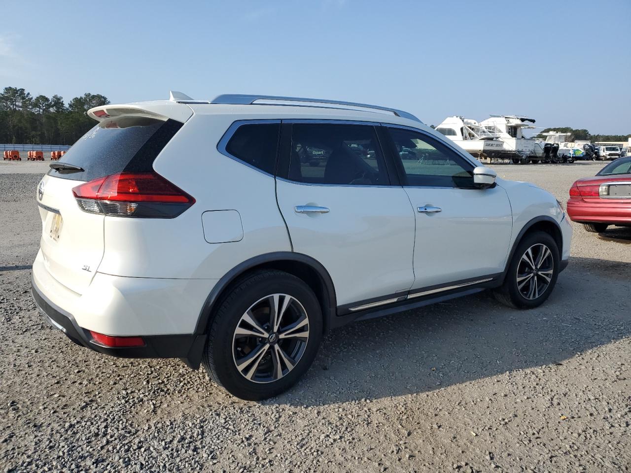 2017 Nissan Rogue VIN JN8AT2MT2HW395243 Copart auction photo, front end damage thumbnail 3
