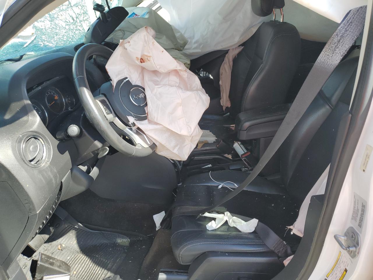 2015 Jeep Compass VIN 1C4NJDEB5FD340671 Copart auction photo, all over damage thumbnail 7