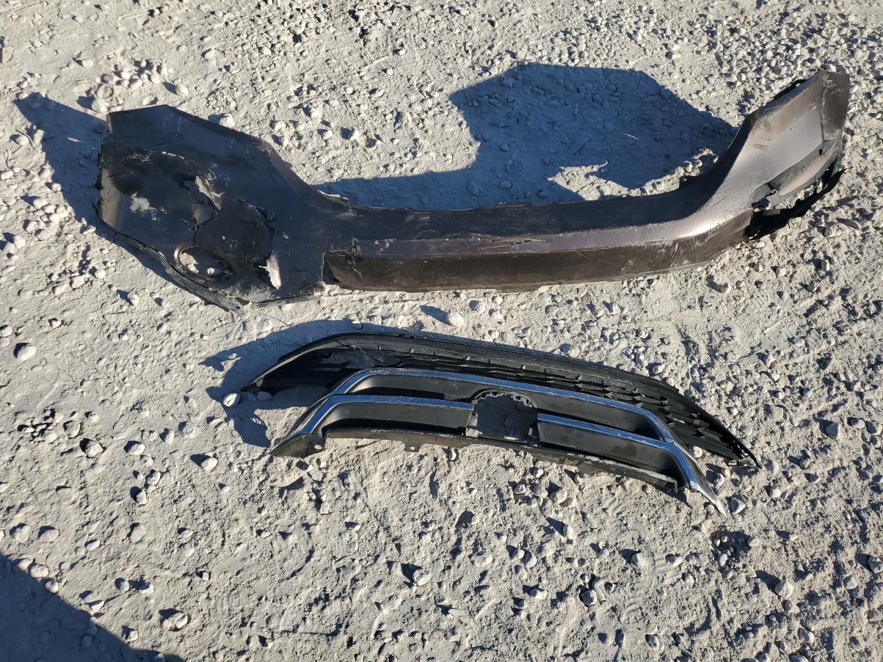 2010 Honda CR-V VIN 3CZRE3H39AG706318 Copart auction photo, front end damage thumbnail 15