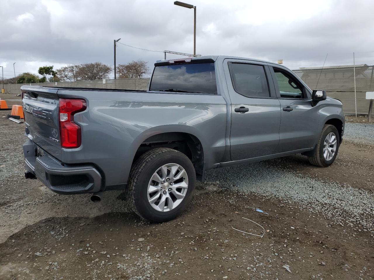2020 Chevrolet Silverado VIN 3GCPWBEH9LG362156 Copart auction photo, front end / rear end damage thumbnail 3