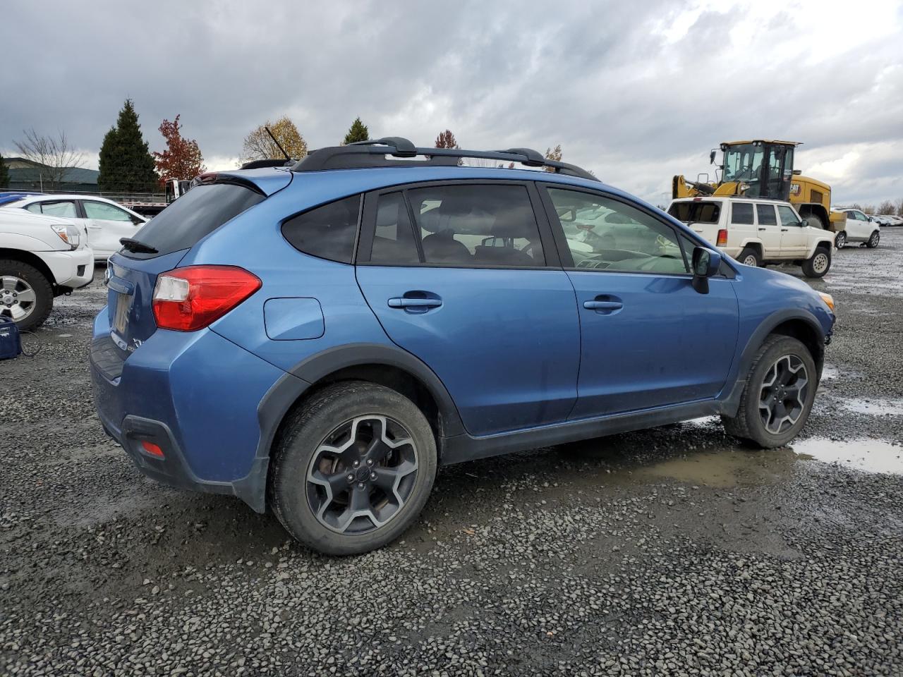 2015 Subaru XV VIN JF2GPAFC0FH329794 Copart auction photo, side / front end damage thumbnail 3