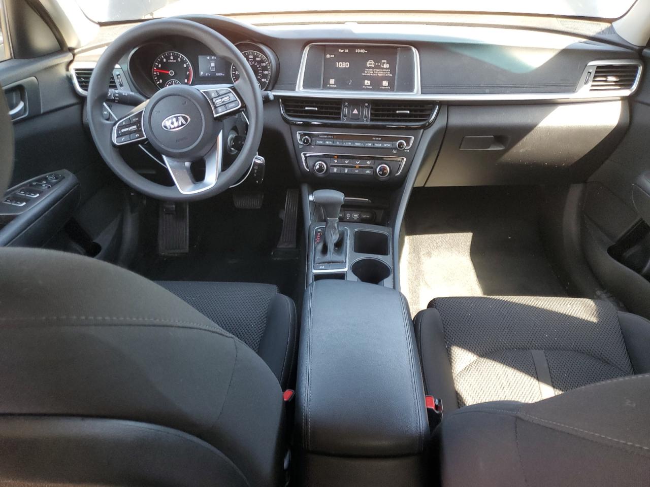 2019 KIA Optima VIN 5XXGT4L3XKG285682 Copart auction photo, rear end damage thumbnail 8