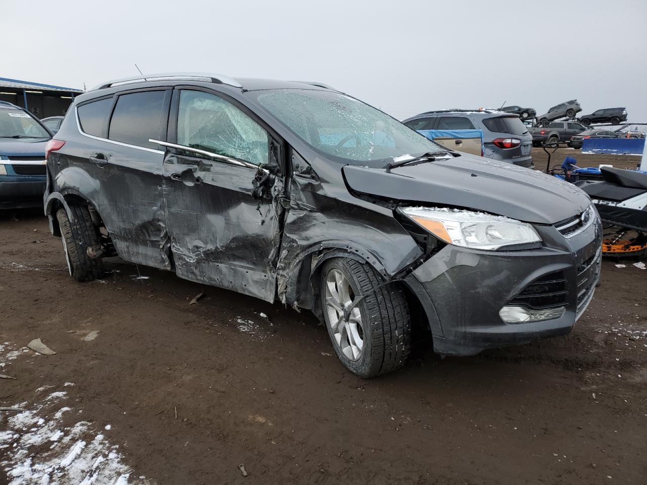 2015 Ford Escape VIN 1FMCU9J98FUB06230 Copart auction photo, side / undercarriage damage thumbnail 4