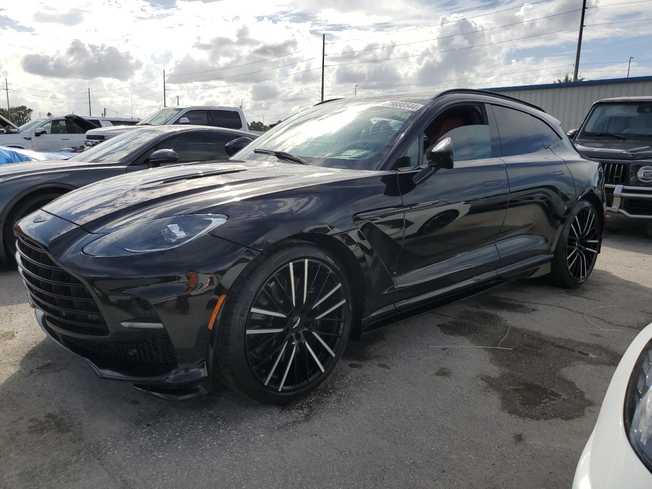 2023 Aston Martin Dbx VIN SD7VUJBW5PTV08541 - Copart auction photo