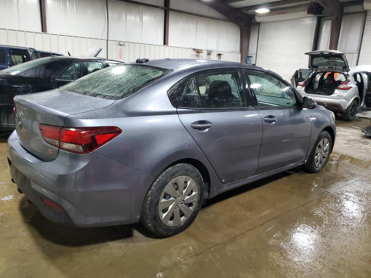 2020 KIA Rio VIN 3KPA24AD1LE274200 Copart auction photo, vandalism damage thumbnail 3