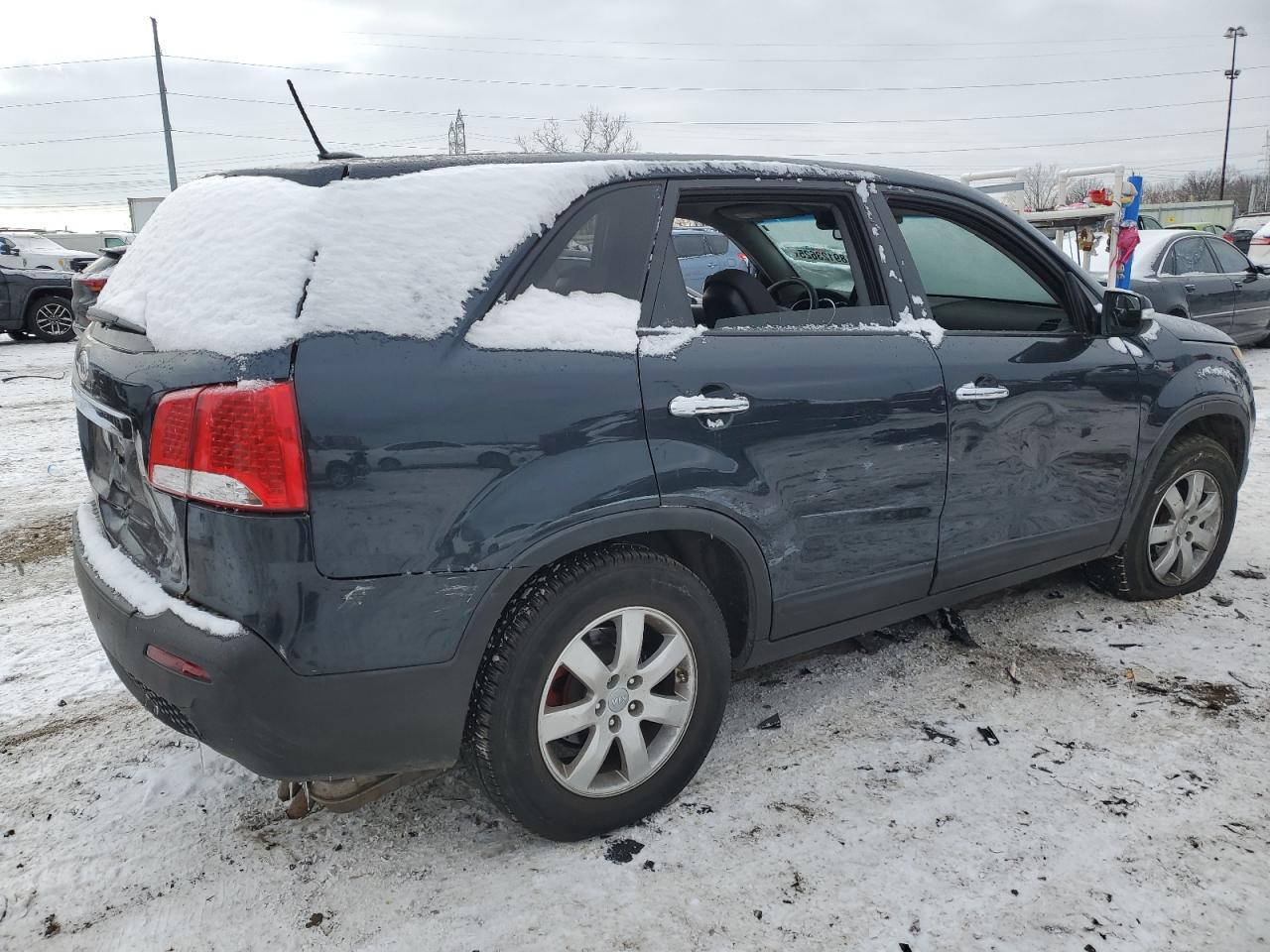 2013 KIA Sorento VIN 5XYKT3A14DG400023 Copart auction photo, rear end / vandalism damage thumbnail 3