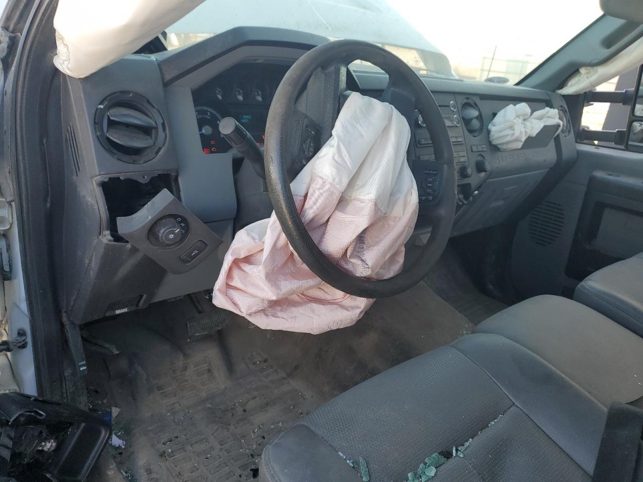 2016 Ford F450 VIN 1FDTF4HT9GEB69346 Copart auction photo, front end damage thumbnail 8