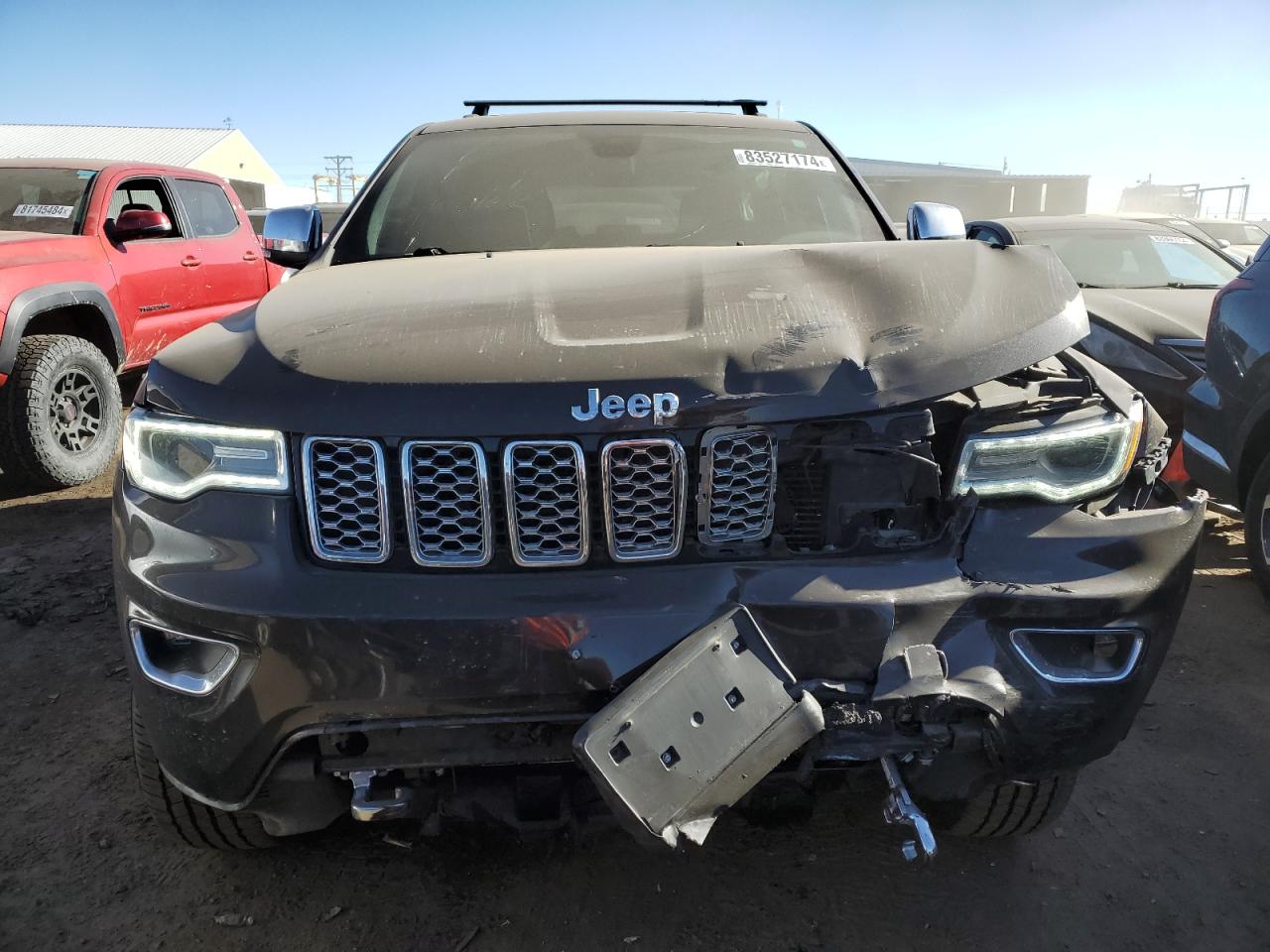 2017 Jeep Grand Cherokee VIN 1C4RJFCG9HC617620 Copart auction photo, front end / minor dent/scratches damage thumbnail 5