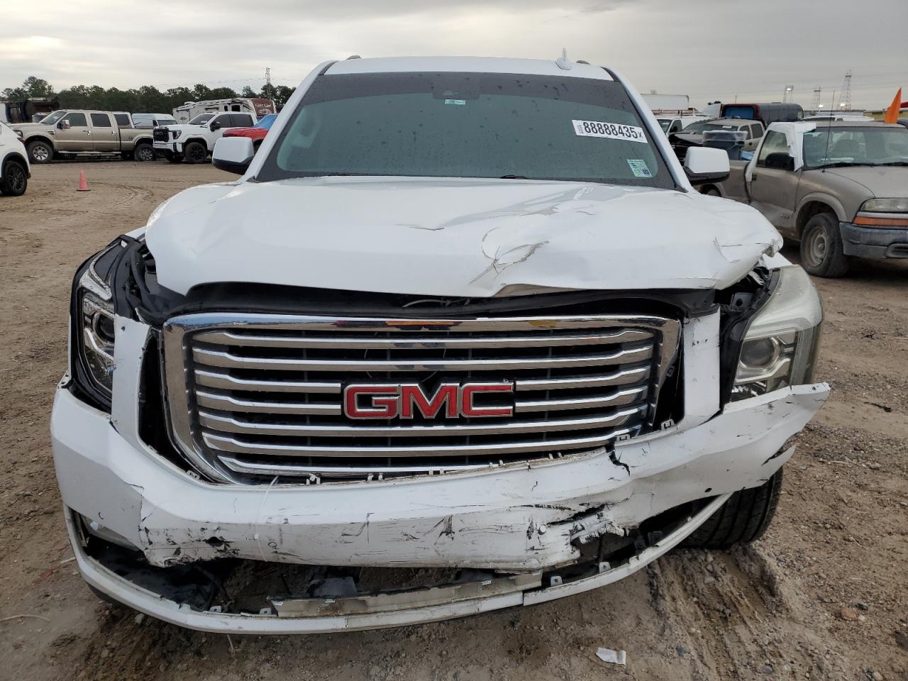 2018 GMC Yukon VIN 1GKS2CKJXJR268436 Copart auction photo, front end damage thumbnail 5