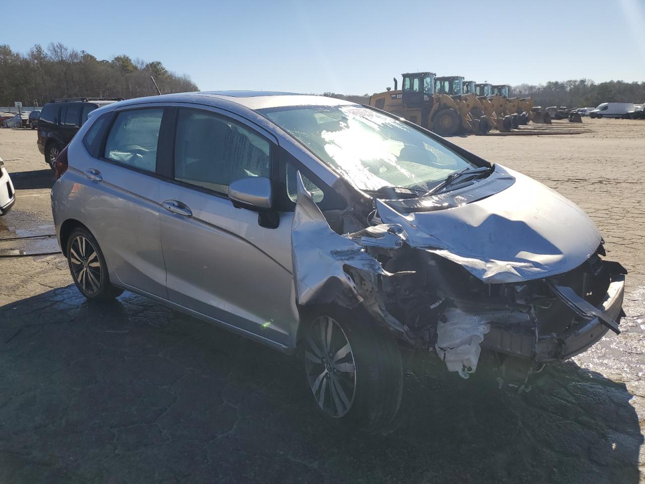 2015 Honda Fit VIN 3HGGK5H86FM738182 Copart auction photo, front end damage thumbnail 4