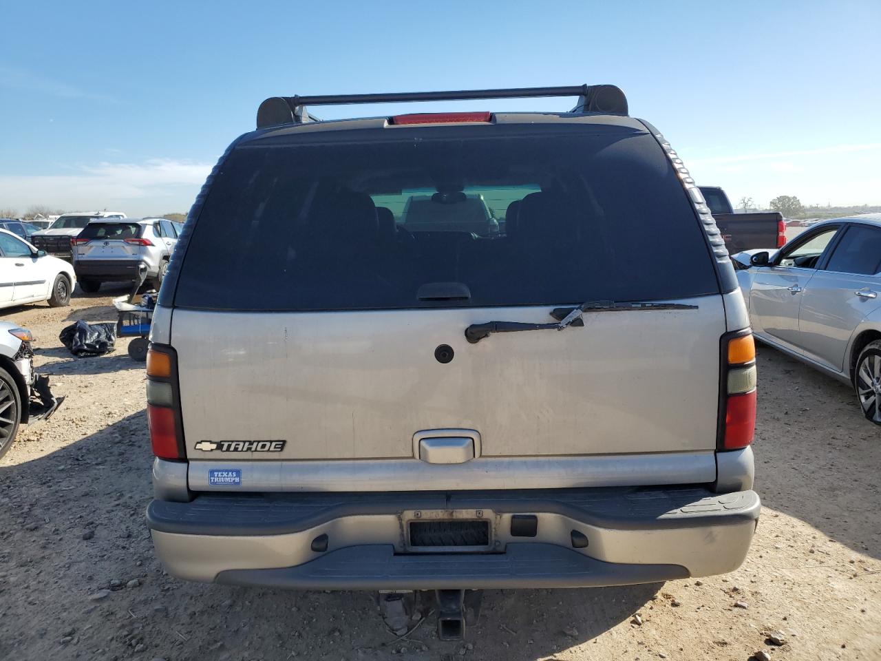 2006 Chevrolet Tahoe VIN 1GNEC13ZX6R125595 Copart auction photo, minor dent/scratches damage thumbnail 6