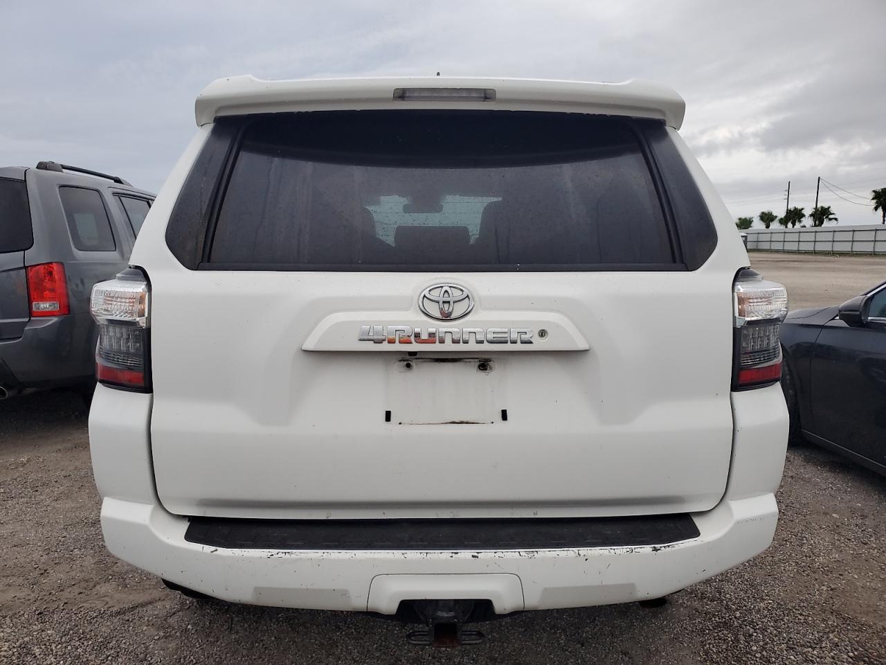 2016 Toyota 4Runner VIN JTEZU5JRXG5137235 Copart auction photo, water/flood damage thumbnail 6