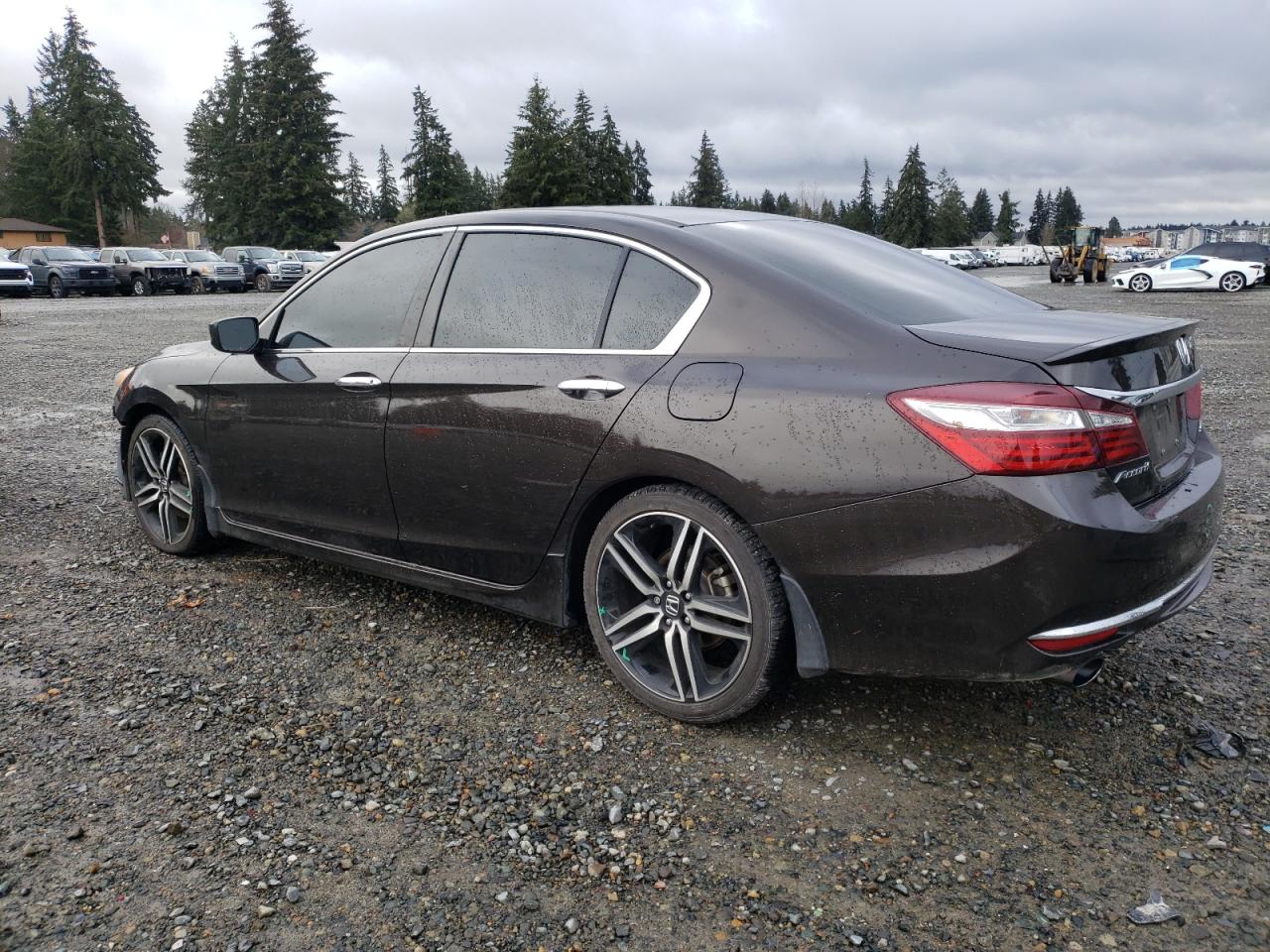 2017 Honda Accord VIN 1HGCR2F57HA172258 Copart auction photo, front end damage thumbnail 2