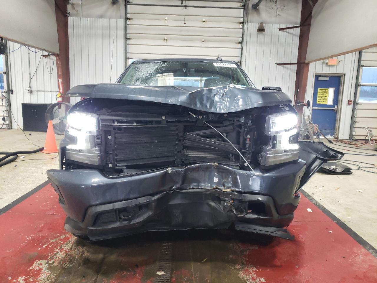 2019 Chevrolet Silverado VIN 1GCUYDED8KZ339732 Copart auction photo, front end / rear end damage thumbnail 5