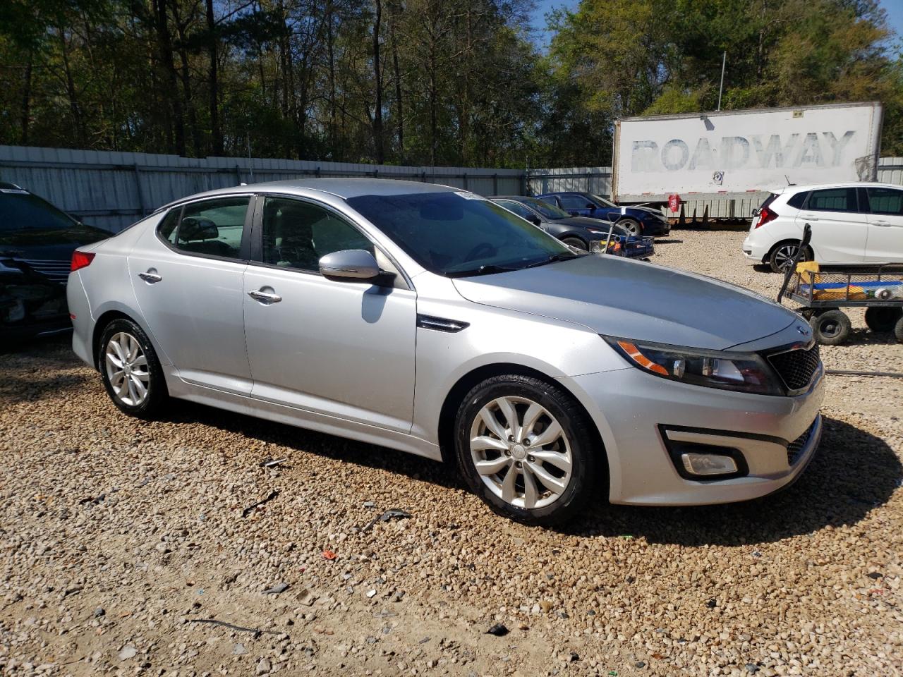 2015 KIA Optima VIN 5XXGM4A71FG500116 Copart auction photo, side / front end damage thumbnail 4