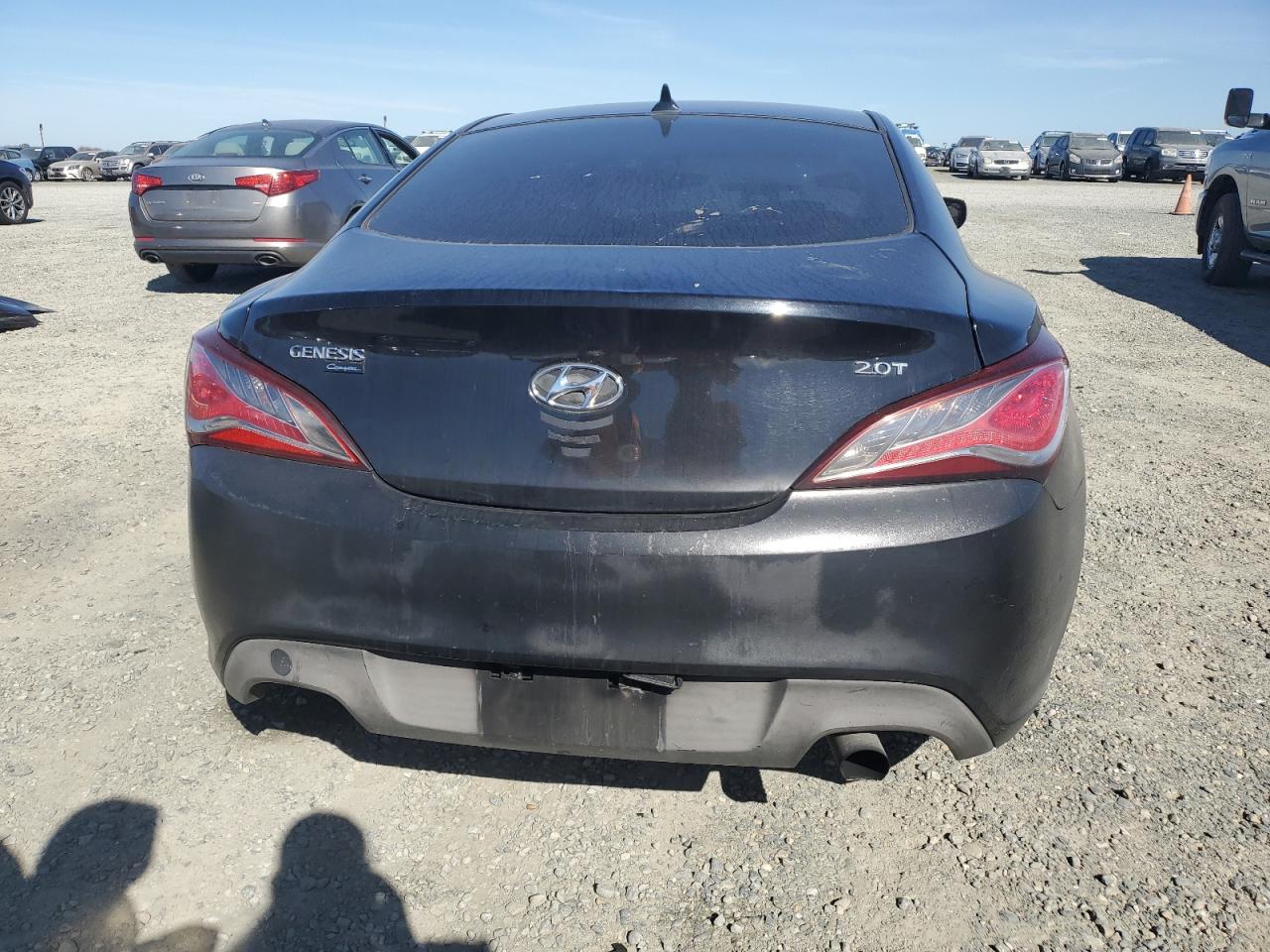 2013 Hyundai Genesis VIN KMHHT6KDXDU092323 Copart auction photo, minor dent/scratches damage thumbnail 6