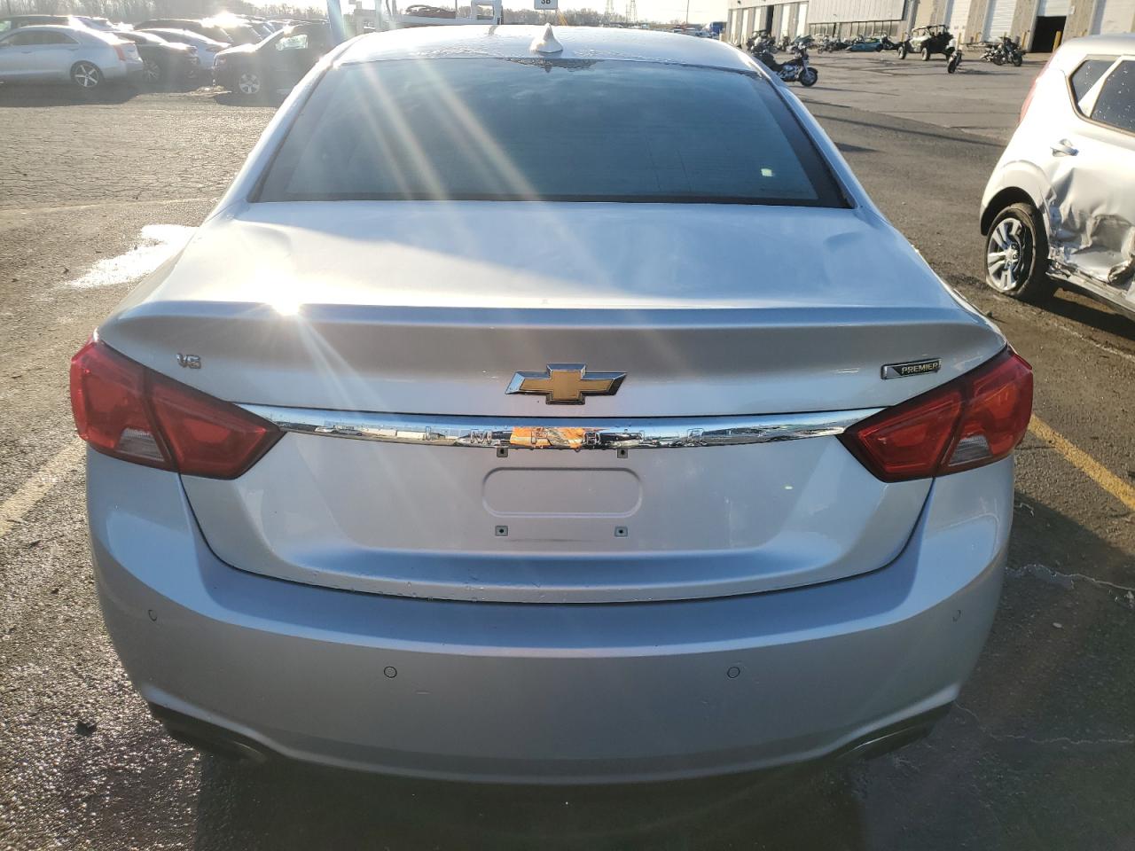 2017 Chevrolet Impala VIN 1G1145S34HU194106 Copart auction photo, front end / side damage thumbnail 6