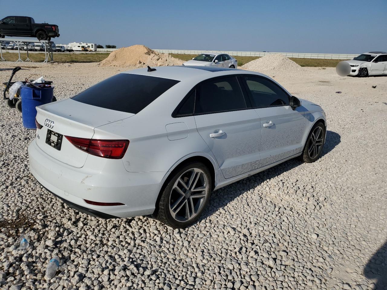 2019 Audi A3 VIN WAUAUGFF3KA089733 Copart auction photo, front end / minor dent/scratches damage thumbnail 3