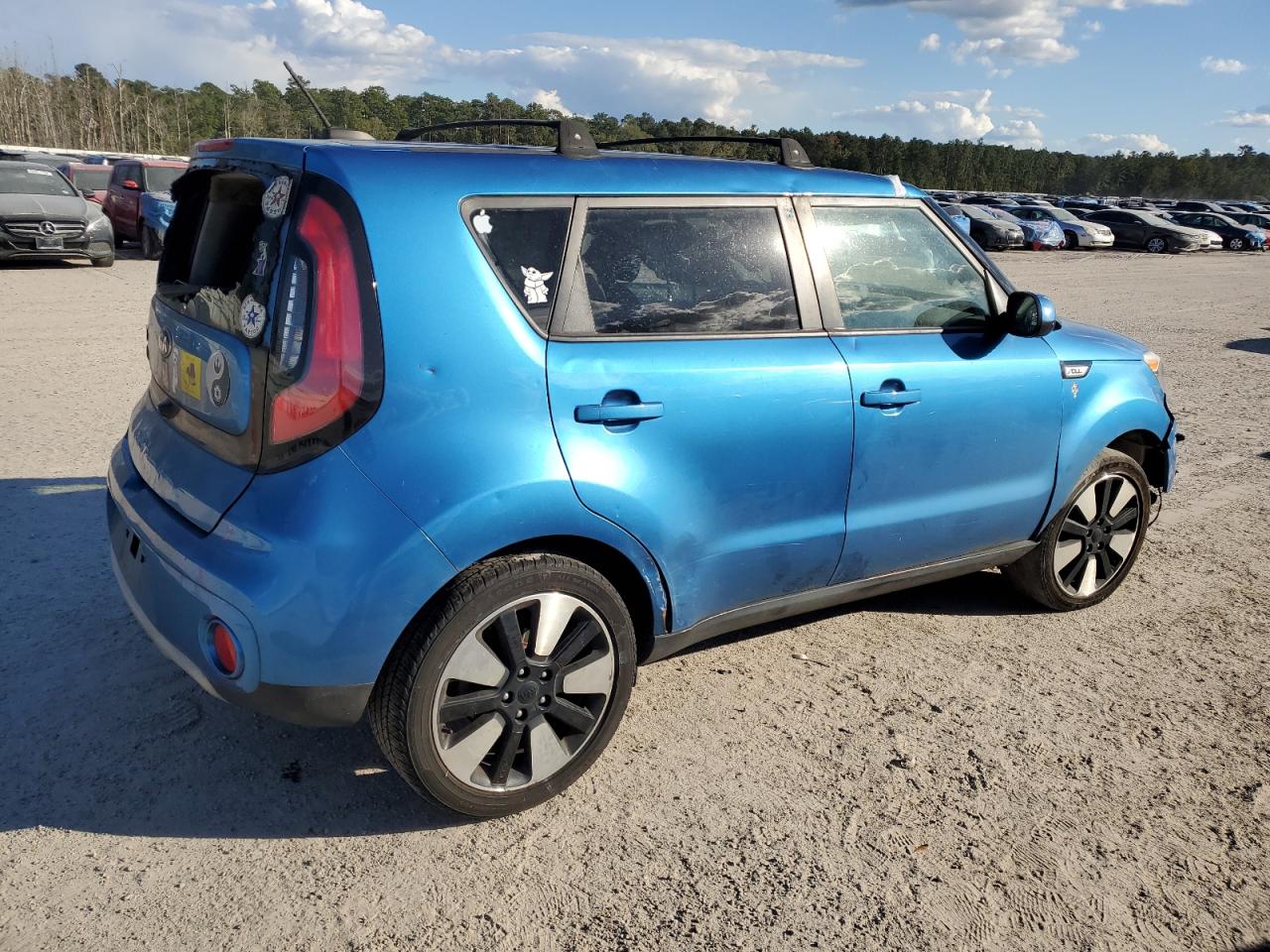2019 KIA Soul VIN KNDJP3A5XK7644501 Copart auction photo, all over damage thumbnail 3