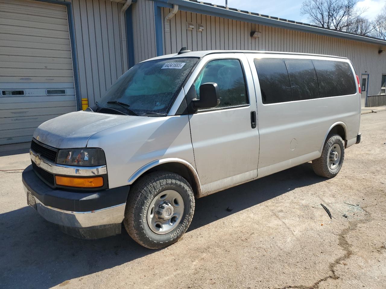 2017 Chevrolet Express VIN 1GAWGFFG7H1125119