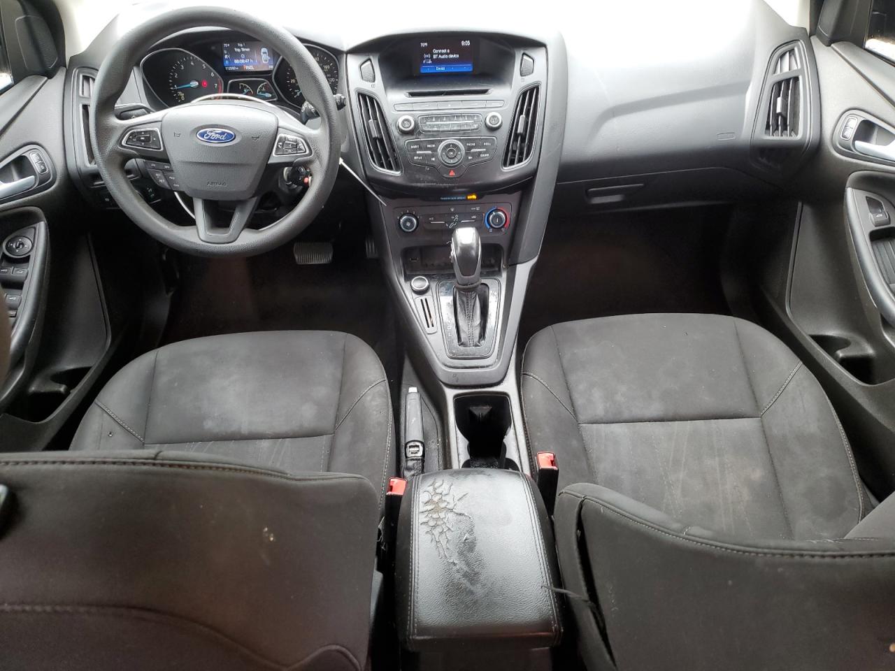 2016 Ford Focus VIN 1FADP3K26GL292572 Copart auction photo, side / minor dent/scratches damage thumbnail 8