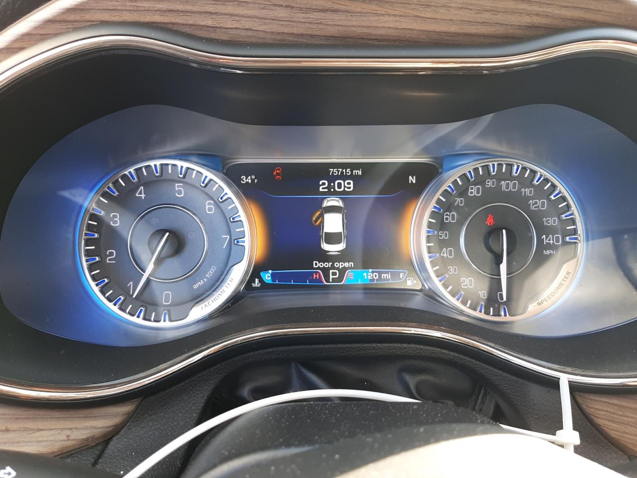 2016 Chrysler 200 VIN 1C3CCCEG2GN191174 Copart auction photo, rear end damage thumbnail 9