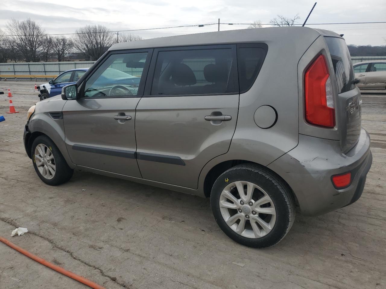 2013 KIA Soul VIN KNDJT2A66D7551301 Copart auction photo, front end damage thumbnail 2