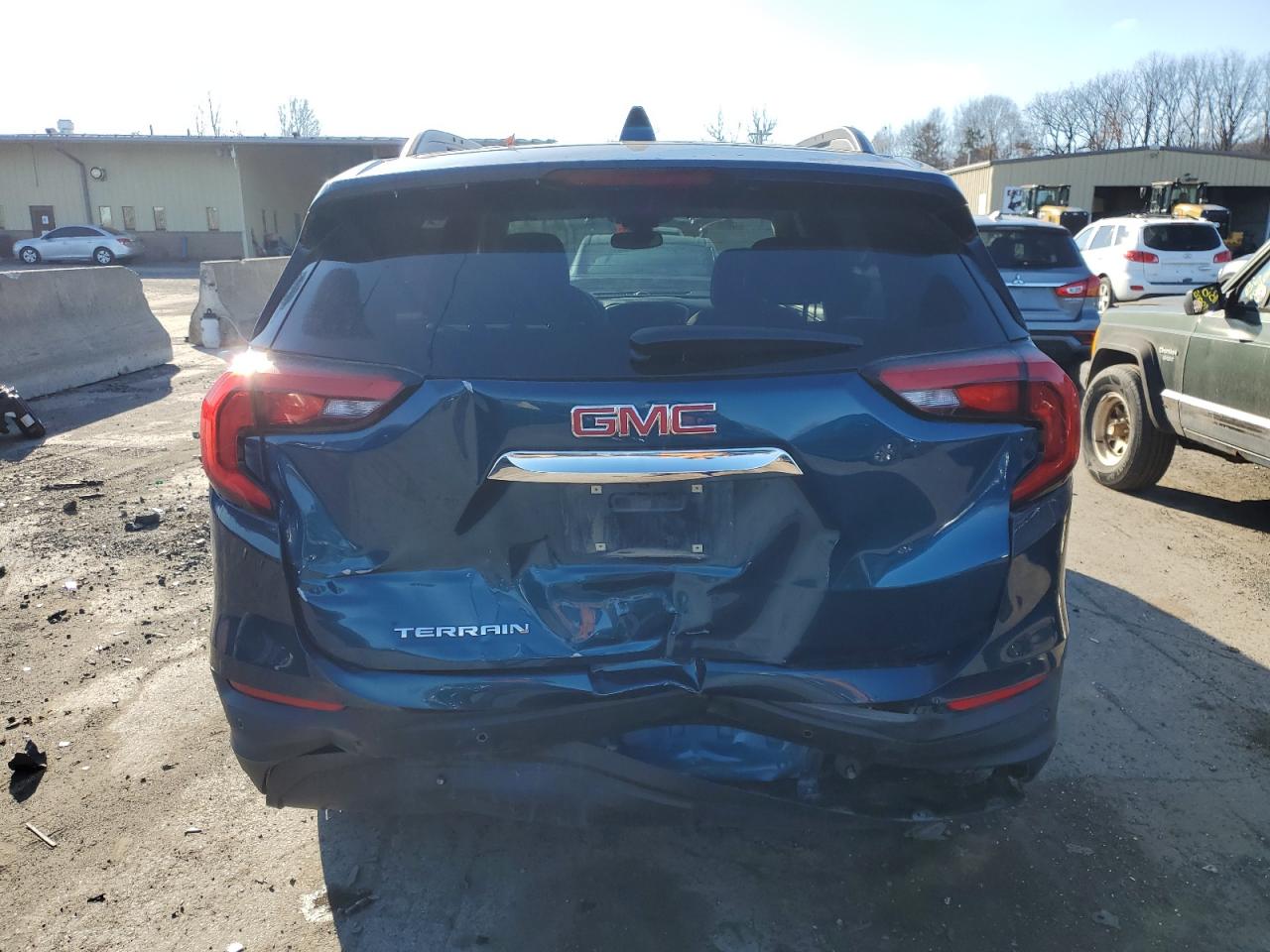 2020 GMC Terrain VIN 3GKALMEV8LL178855 Copart auction photo, rear end / front end damage thumbnail 6