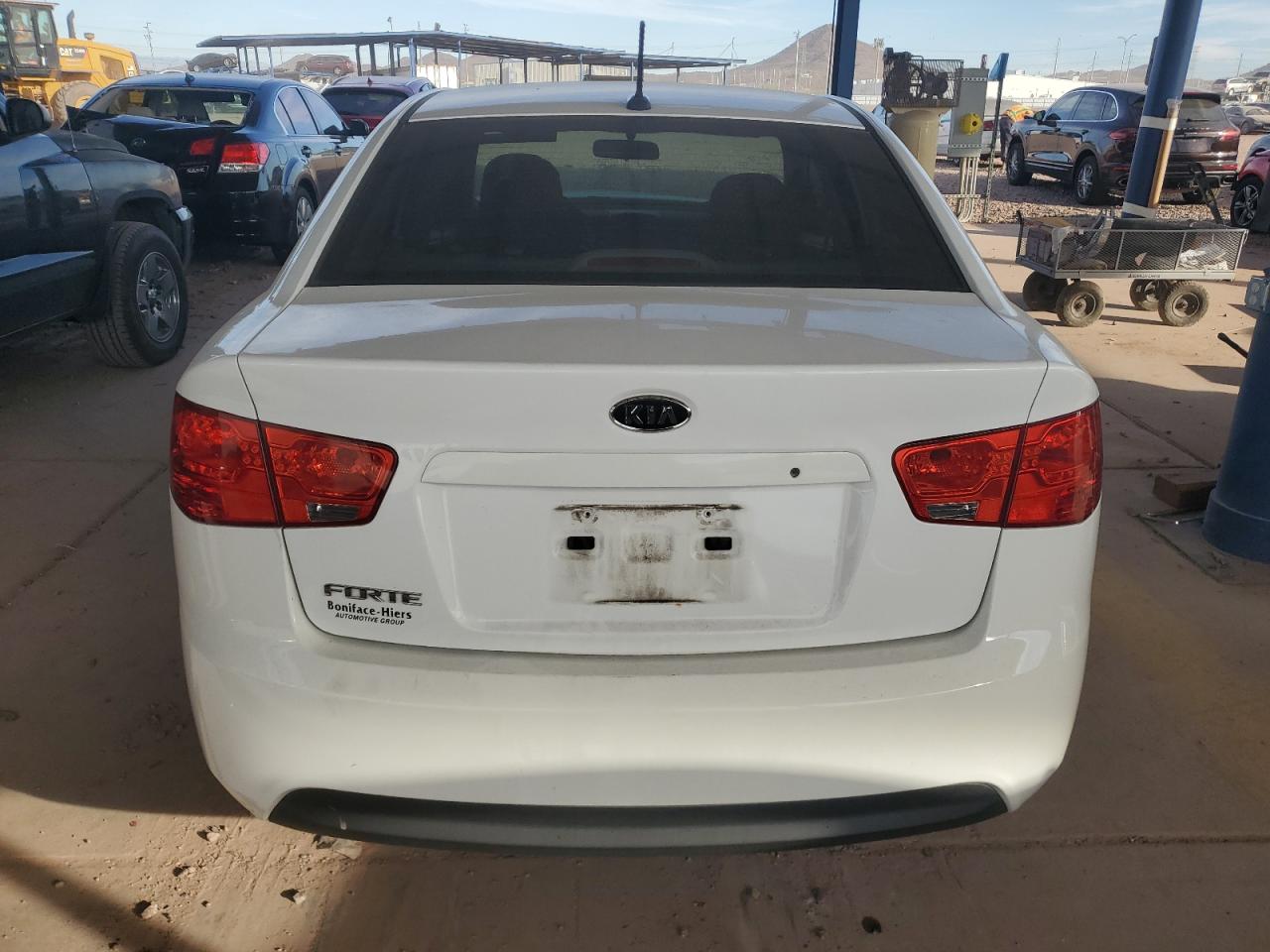 2012 KIA Forte VIN KNAFT4A21C5636066 Copart auction photo, front end damage thumbnail 6