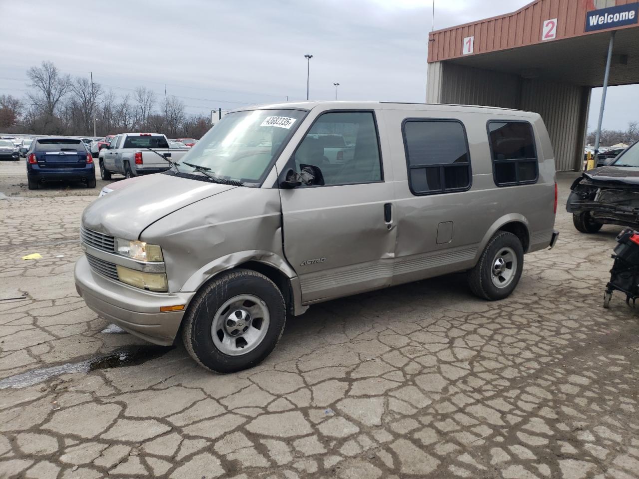2002 Chevrolet Astro VIN 1GBDM19X52B111599 - Copart auction photo
