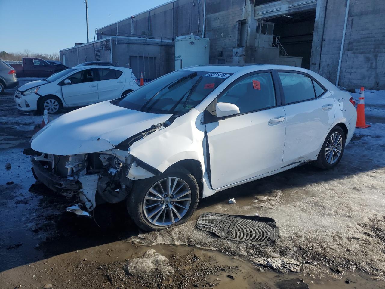 2015 Toyota Corolla VIN 2T1BURHE5FC293930