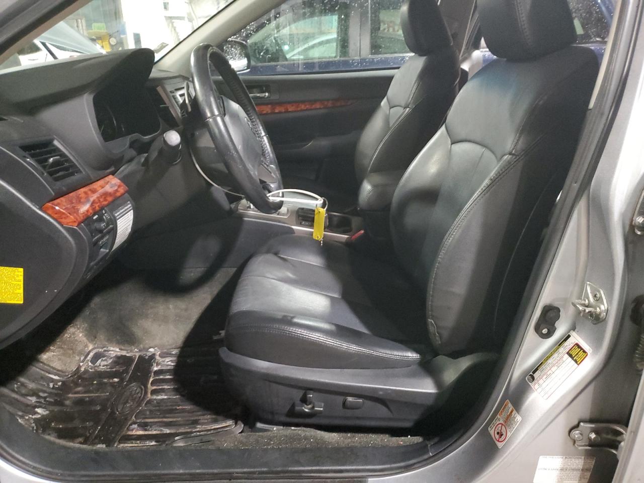 2012 Subaru Outback VIN 4S4BRDKCXC2246085 Copart auction photo, front end / minor dent/scratches damage thumbnail 7
