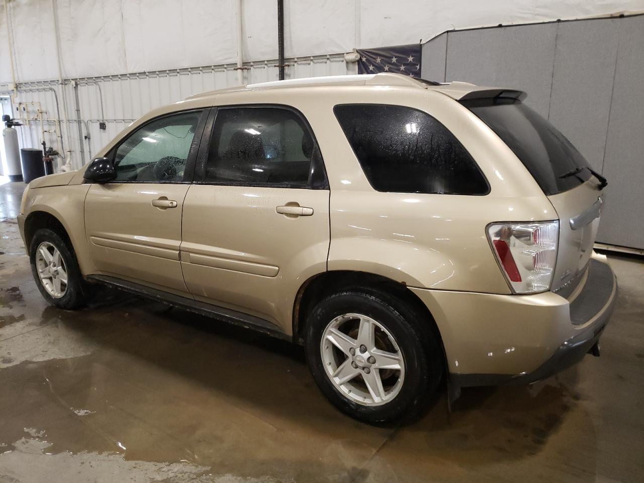2005 Chevrolet Equinox VIN 2CNDL73F556106763 Copart auction photo, rear end / hail damage thumbnail 2